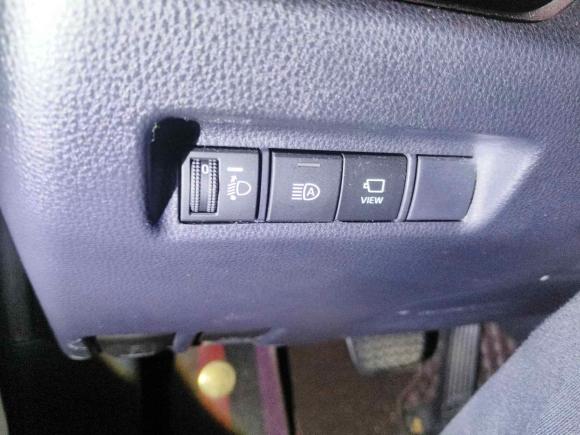 [成都·川A] 二手丰田RAV4荣放2020款 2.0L CVT两驱尊贵版