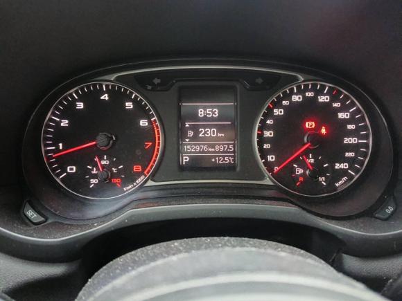 [南京·苏A] 二手奥迪奥迪A12014款 30 TFSI 舒适型