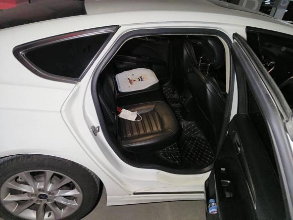 [济南·鲁A] 二手福特蒙迪欧2017款 EcoBoost 180 时尚型