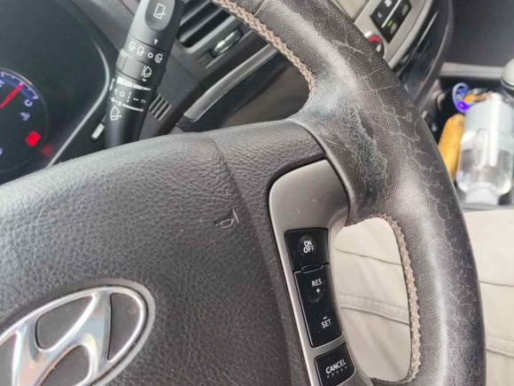 [杭州·鲁A] 二手现代胜达经典2012款 2.4 至尊版 七座四驱