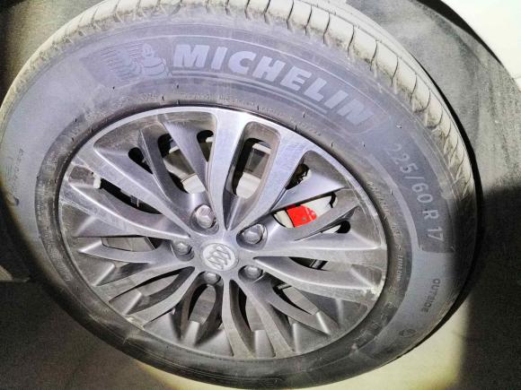 [济南·鲁A] 二手别克别克GL82017款 ES 28T 旗舰型 国V