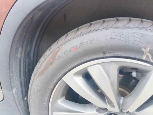 [无锡·苏B] 二手DSDS 62016款 1.6T 豪华版THP160