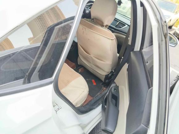 [济南·鲁A] 二手别克英朗2015款 15N 手动进取型