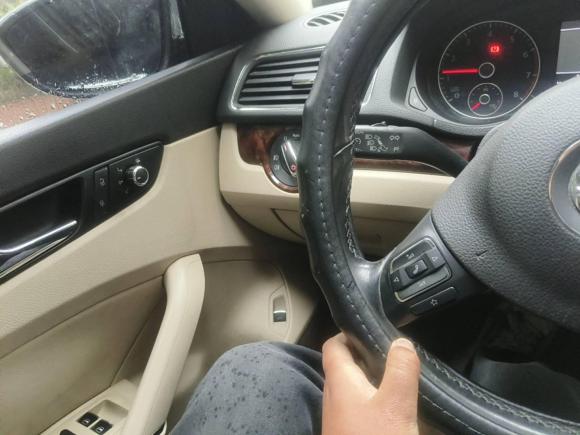 [上海·沪E] 二手大众帕萨特2011款 1.8TSI DSG御尊版
