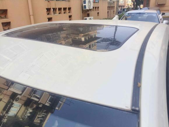 [上海·鄂F] 二手丰田卡罗拉2017款 改款双擎 1.8L E-CVT领先版