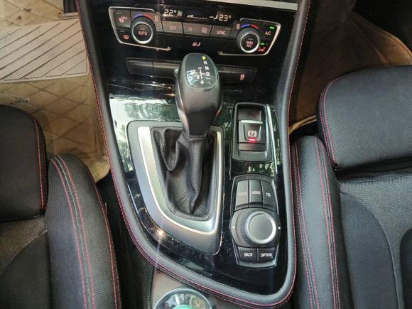 [深圳·粤B] 二手宝马宝马2系多功能旅行车2015款 218i 运动设计套装