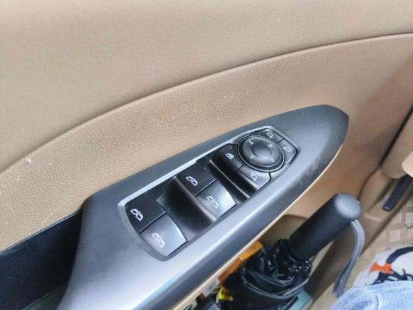 [武汉·鄂A] 二手别克别克GL82017款 ES 28T 豪华型 国V