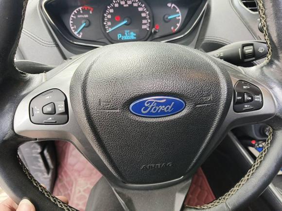 [成都·川R] 二手福特福睿斯2015款 1.5L 自动时尚型