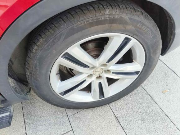 [南昌·赣A] 二手众泰众泰T7002017款 1.8T 双离合尊贵型