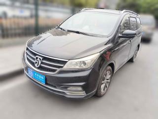 宝骏宝骏7302017款 1.5T 手动时尚型 7座 国V