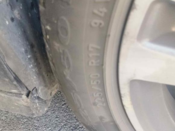 [上海·苏F] 二手奔驰奔驰C级2015款 改款 C 200 L 运动型