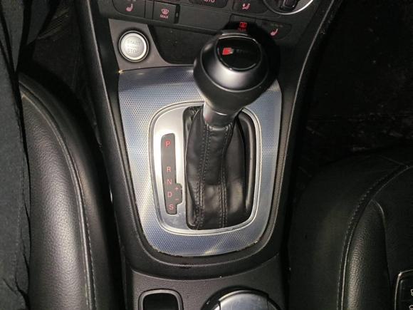 [芜湖·苏E] 二手奥迪奥迪Q32017款 30 TFSI 风尚型