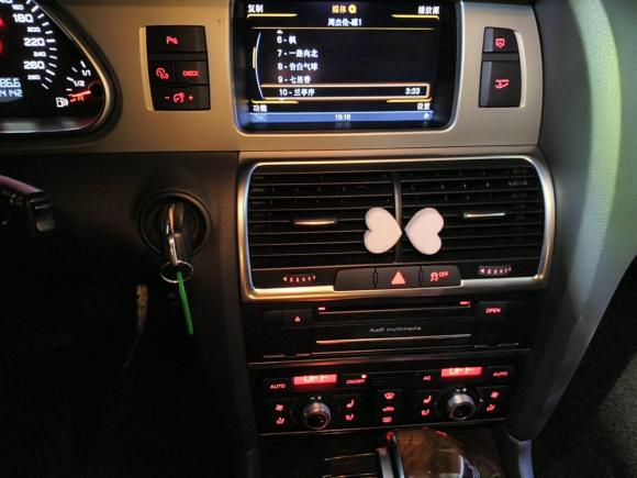 [成都·川G] 二手奥迪奥迪Q72012款 3.0 TFSI 舒适型(200kW)