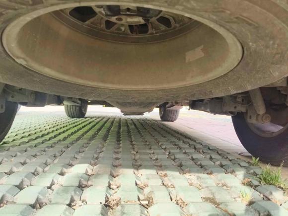 [上海·沪B] 二手江铃驭胜S3502013款 2.4T 自动两驱柴油超豪华版5座