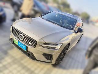 沃尔沃沃尔沃S60插电式混动2022款 T8 E驱混动 四驱智雅运动版「上海二手车」「天天拍车」