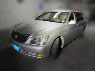 丰田皇冠2006款 2.5L Royal 真皮版
