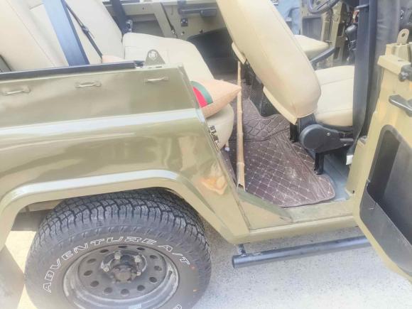 [杭州·浙A] 二手北京汽车制造厂212经典2016款 2.0L 三角门 四驱豪华型 国V