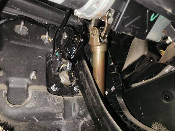 [西安·晋A] 二手名爵锐腾2015款 2.0TGI TST豪华版