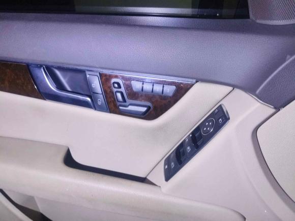 [深圳·粤B] 二手奔驰奔驰C级2013款 C 260 优雅型 Grand Edition