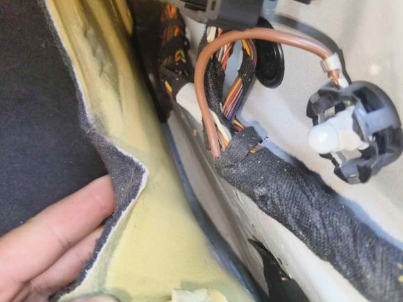 [济南·鲁S] 二手奥迪奥迪A4L2015款 35 TFSI 自动标准型