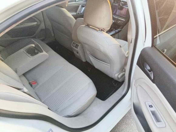 [嘉兴·苏E] 二手标致标致4082014款 1.8L 自动豪华版