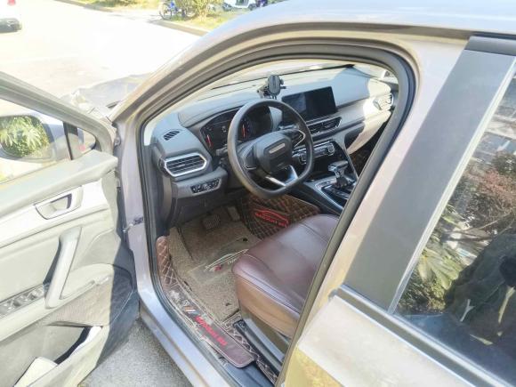 [上海·辽P] 二手宝骏宝骏RS-52019款 1.5T CVT超级互联潮动版 国VI