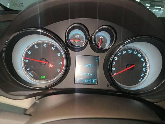 [杭州·皖B] 二手别克君威2009款 2.0L 精英版