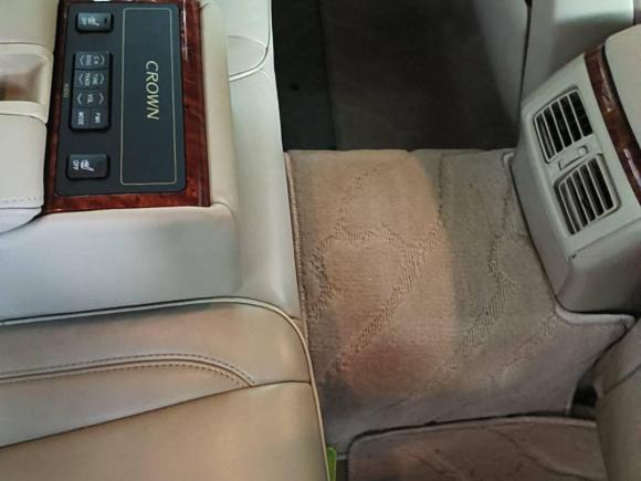 [广州·粤E] 二手丰田皇冠2007款 3.0L Royal Saloon标准