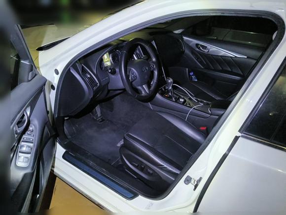 [深圳·粤B] 二手英菲尼迪英菲尼迪Q50L2015款 2.0T 悦享版