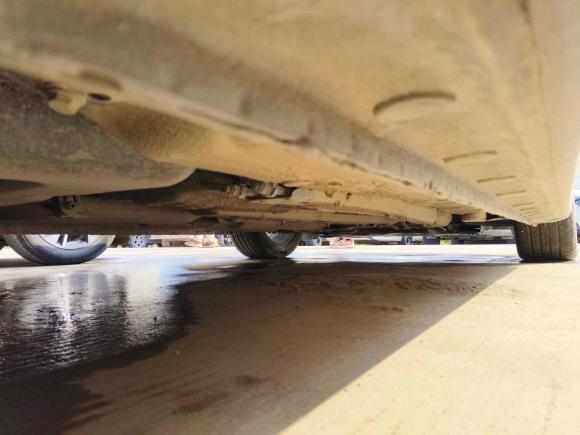 [深圳·粤L] 二手奔腾奔腾B702023款 第三代 1.5T 自动畅享型