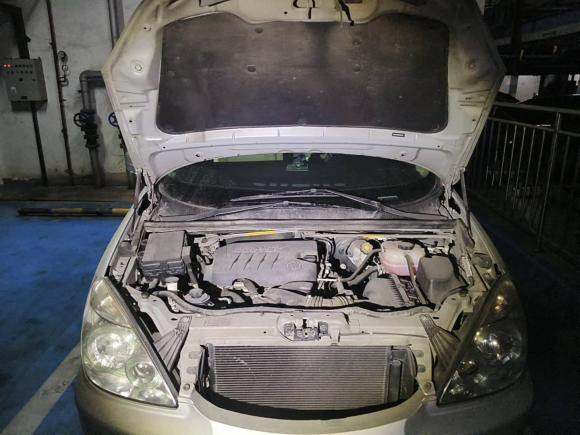 [南通·苏F] 二手别克别克GL82014款 2.4L 经典版