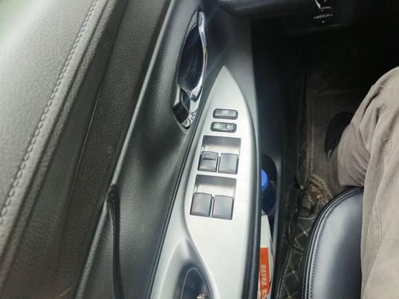 [武汉·鄂A] 二手丰田YARiS L 致炫2016款 改款 1.5E CVT魅动版