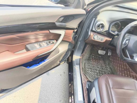 [青岛·鲁B] 二手魏牌魏牌 VV72017款 2.0T 旗舰型