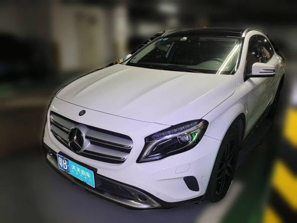 奔驰奔驰GLA2016款 GLA 200 时尚型「深圳二手车」「天天拍车」