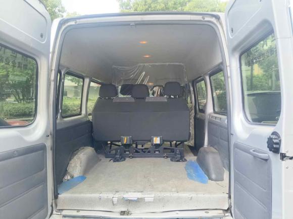 [嘉兴·浙F] 二手福特新世代全顺2016款 2.2T短轴6座中顶多功能车