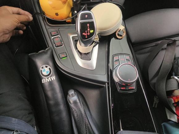 [武汉·鄂A] 二手宝马宝马3系2018款 320Li 领先型M运动套装