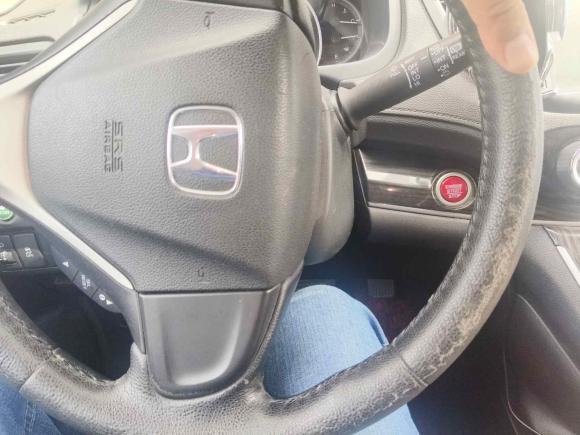 [广州·粤F] 二手本田本田CR-V2015款 2.0L 两驱风尚版