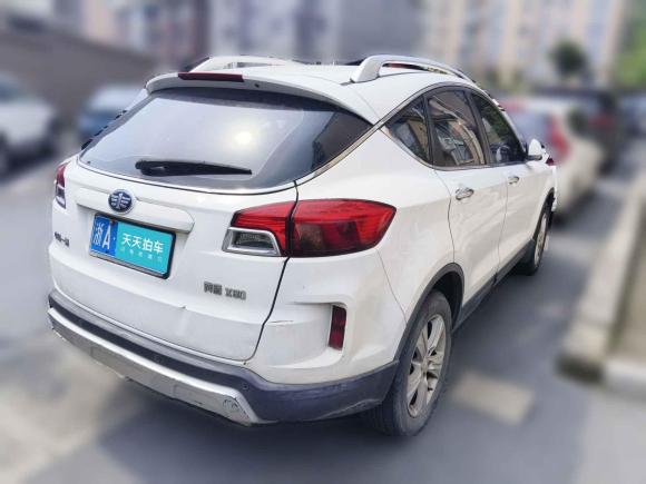 [杭州·浙A] 二手奔腾奔腾X802015款 2.0L 自动舒适周年纪念型