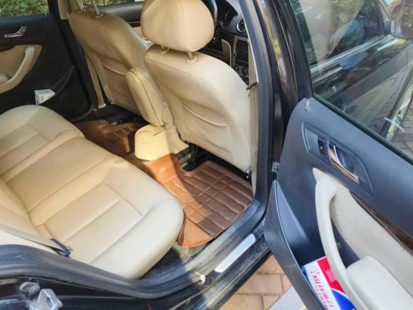 [嘉兴·沪C] 二手大众朗逸2011款 1.6L 自动品轩版