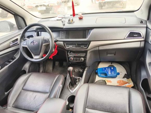 [成都·川A] 二手长安凯程长安欧尚A6002016款 1.5L 手动豪华型7座