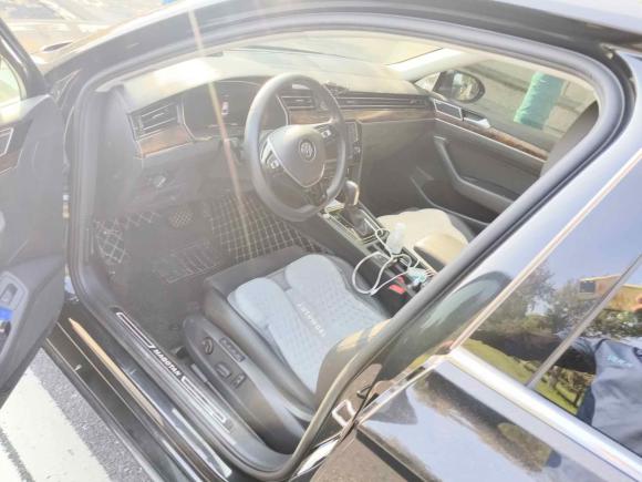 [杭州·浙A] 二手大众迈腾2017款 380TSI DSG 尊贵型