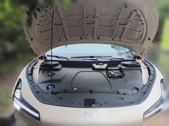 [武汉·鄂A] 二手小鹏小鹏MONA M032024款 620 超长续航