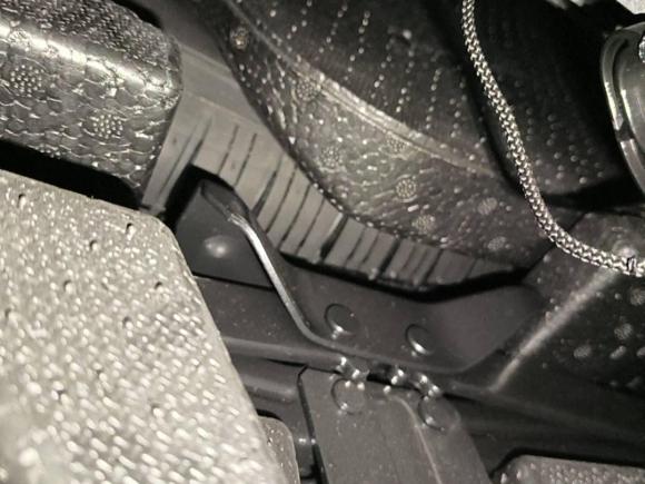 [武汉·鄂A] 二手雷诺科雷傲2010款 2.5L 四驱豪华型