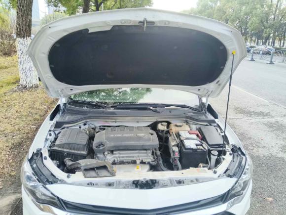 [苏州·苏U] 二手雪佛兰科鲁泽2022款 320 自动悦享天窗版