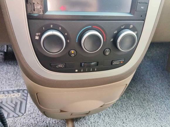 [深圳·粤B] 二手别克别克GL82014款 2.4L 经典版