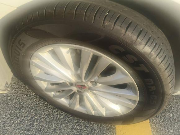 [深圳·粤B] 二手荣威荣威Ei52019款 豪华版