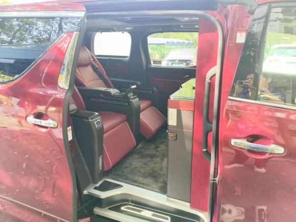 [上海·沪G] 二手丰田埃尔法2018款 改款 3.5L 豪华版