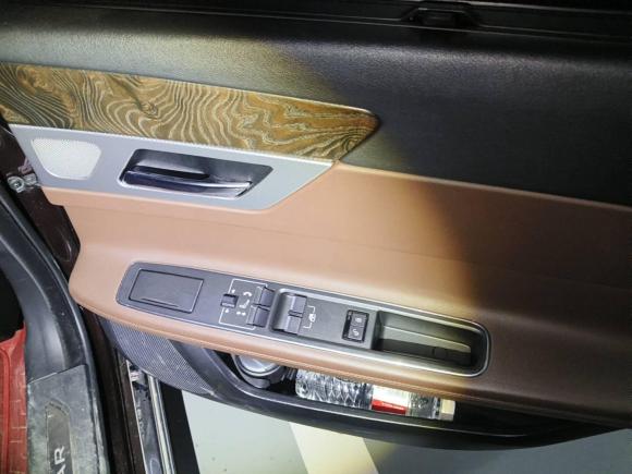 [广州·皖L] 二手捷豹捷豹XFL2017款 XFL 2.0T 240PS 豪华版