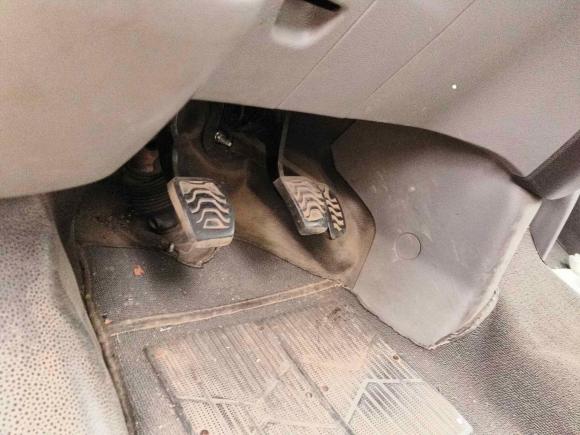 [宁波·浙B] 二手福特全顺2019款 2.0T柴油多功能商用车中轴中顶6座国VI