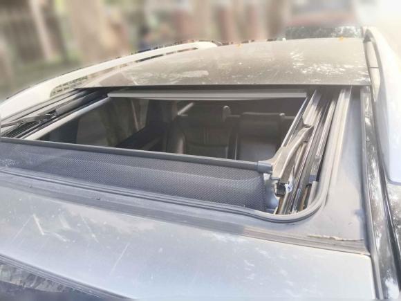 [深圳·粤B] 二手起亚索兰托2009款 2.4L 至尊版